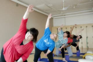 anna guest jelley curvy yoga class